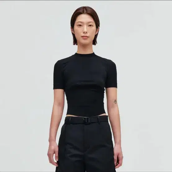 EE WOMEN'S 1/2 T-SHIRTS (BLACK) M