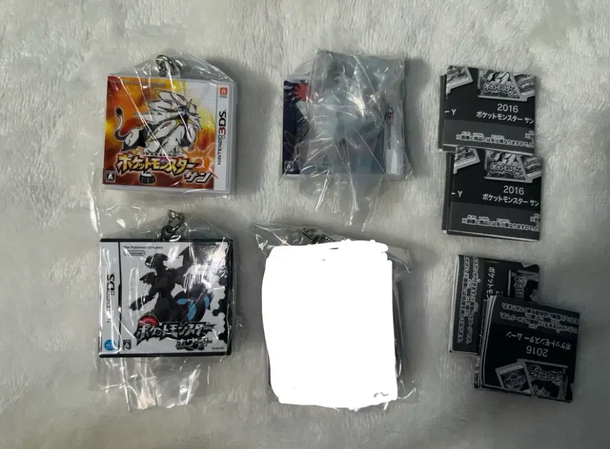 포켓몬 ds 카트리지 패키지 키링 가챠 썬 화이트 y 포켓몬스터