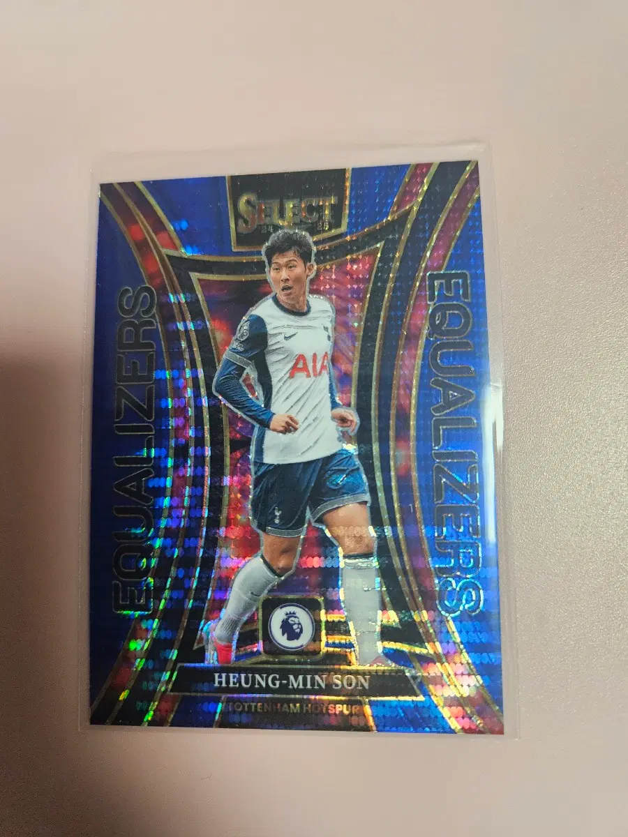 손흥민 2024 Panini Blue Pulsar