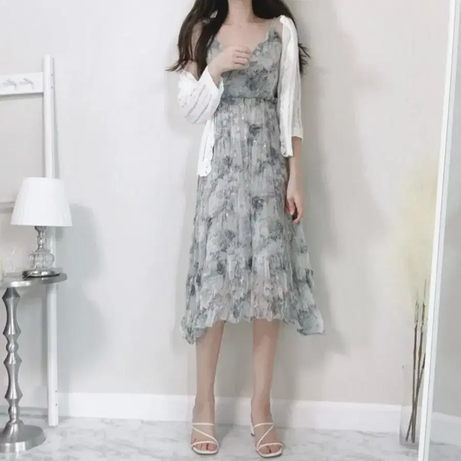 브이넥 랩 수채화 플라워 주름 쉬폰 롱 뷔스티에 원피스