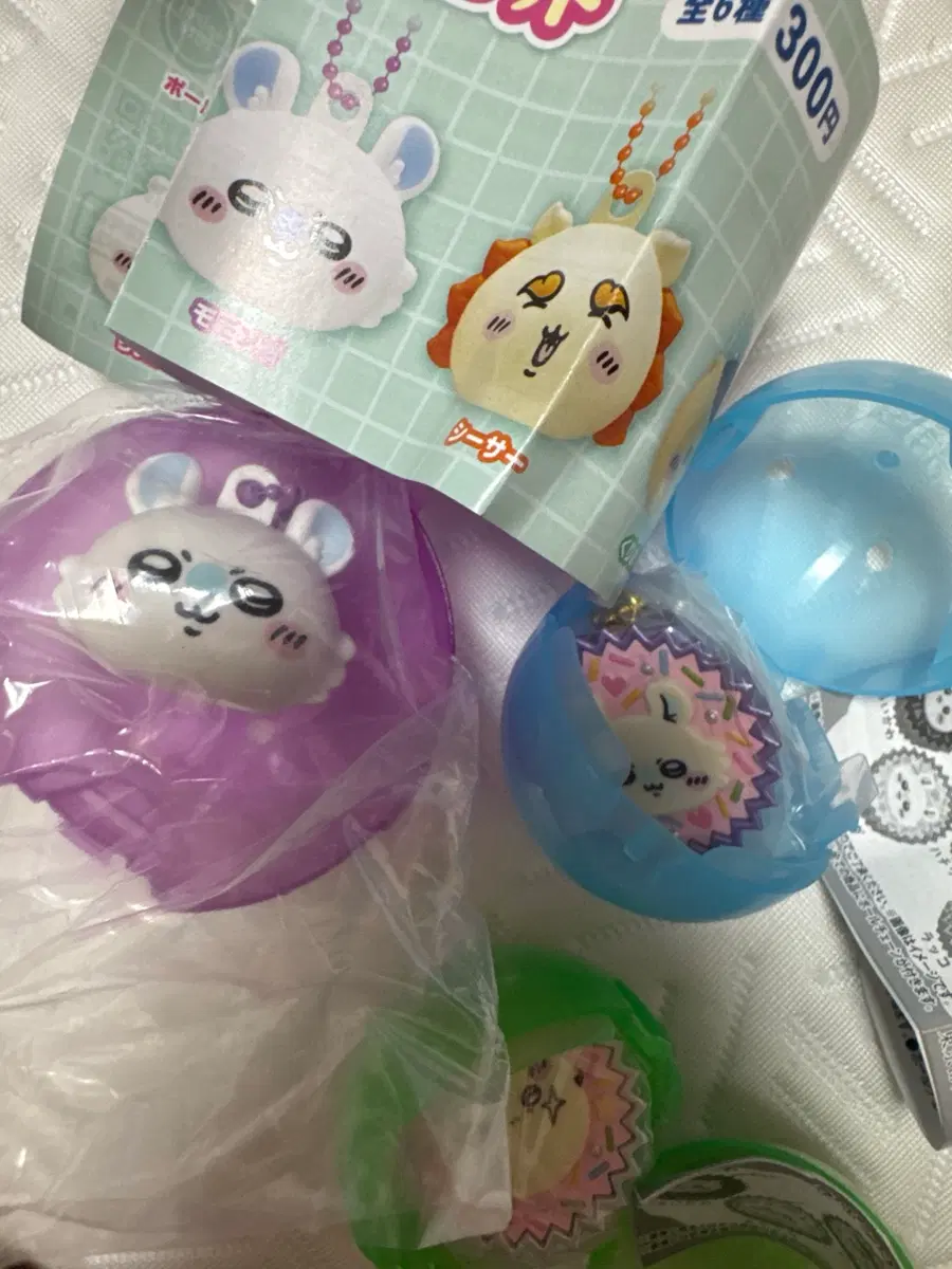 치이카와 모몽가 립밤 키링, 초콜릿 키링(랏코, 모몽가) 교환 가능