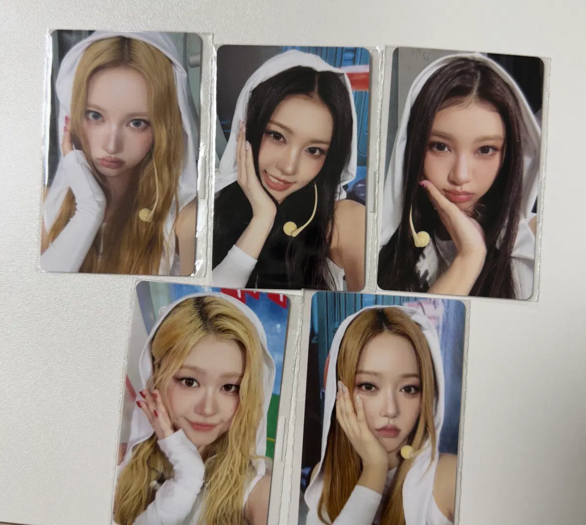 아워벌스데이 팬즈샵 특전 포카 판매