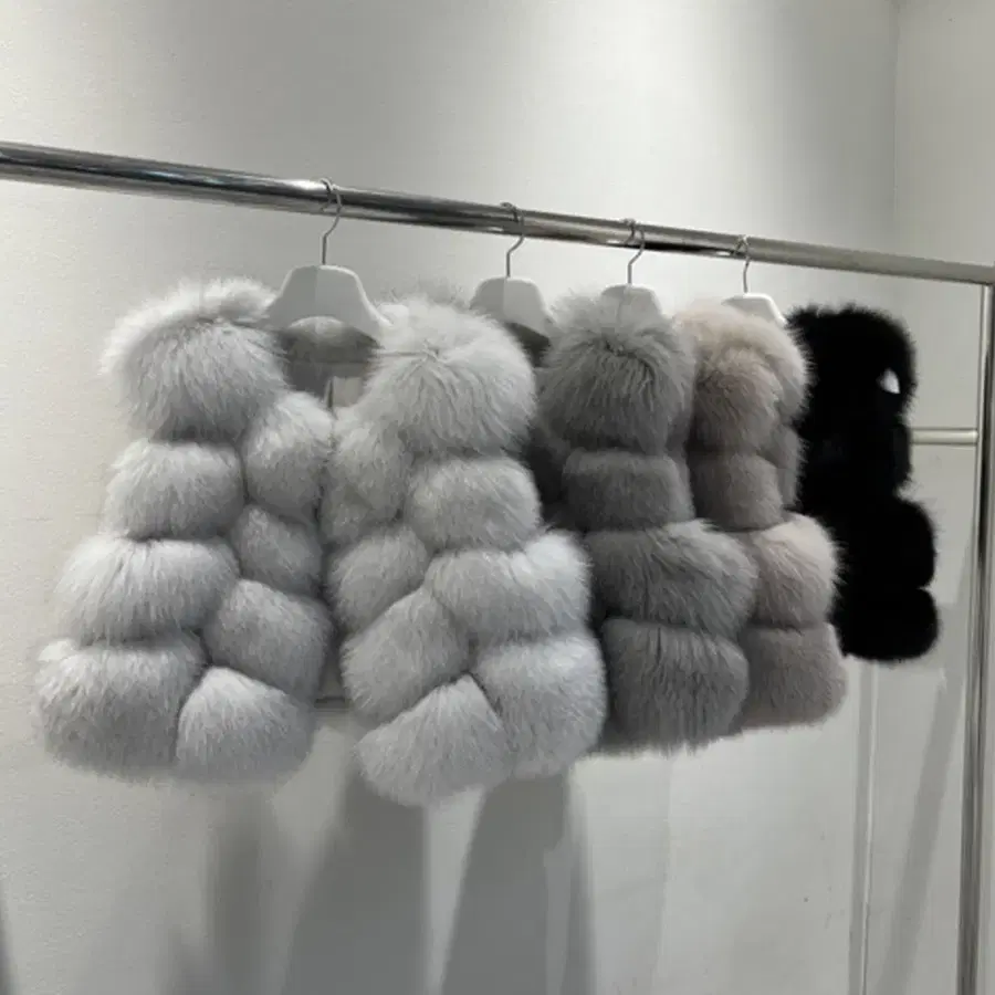 사가폭스 로얄등급 4단 조끼