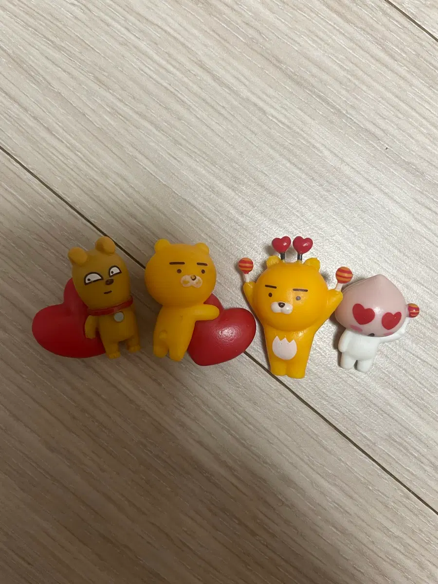 카카오프렌즈 피규어 4종 일괄