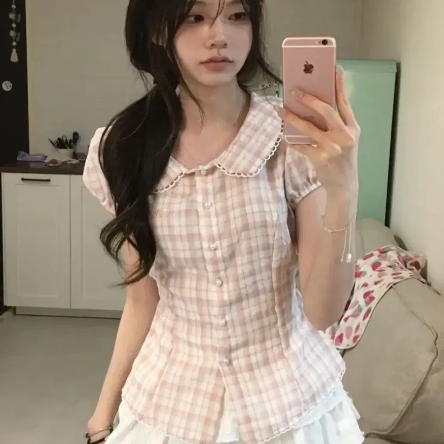 에이블리 체크 카라 블라우스