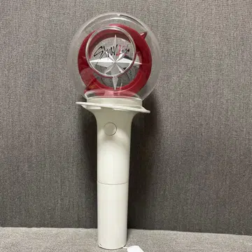 Stray Kids 공식 응원봉