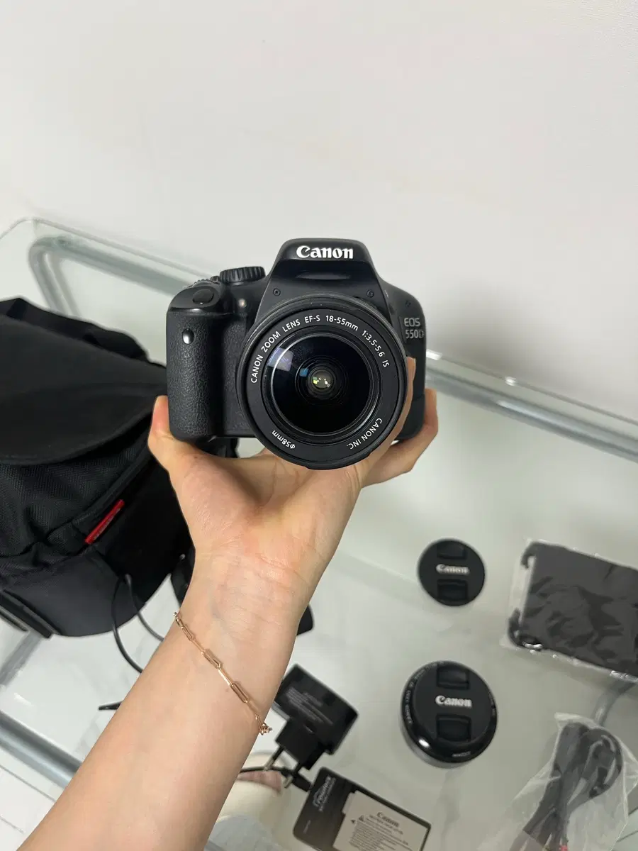 캐논 EOS 550D 18-55mm 렌즈 2개, 배터리 2개 포함 풀구성