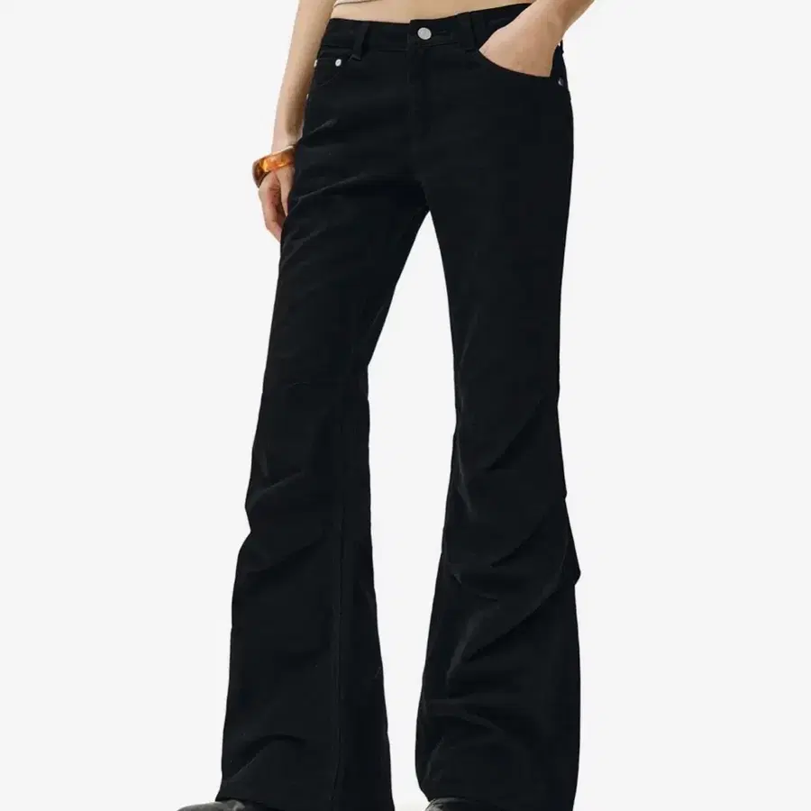 데케트 우먼 Flared Shirring Pants DCWPT017BLACK