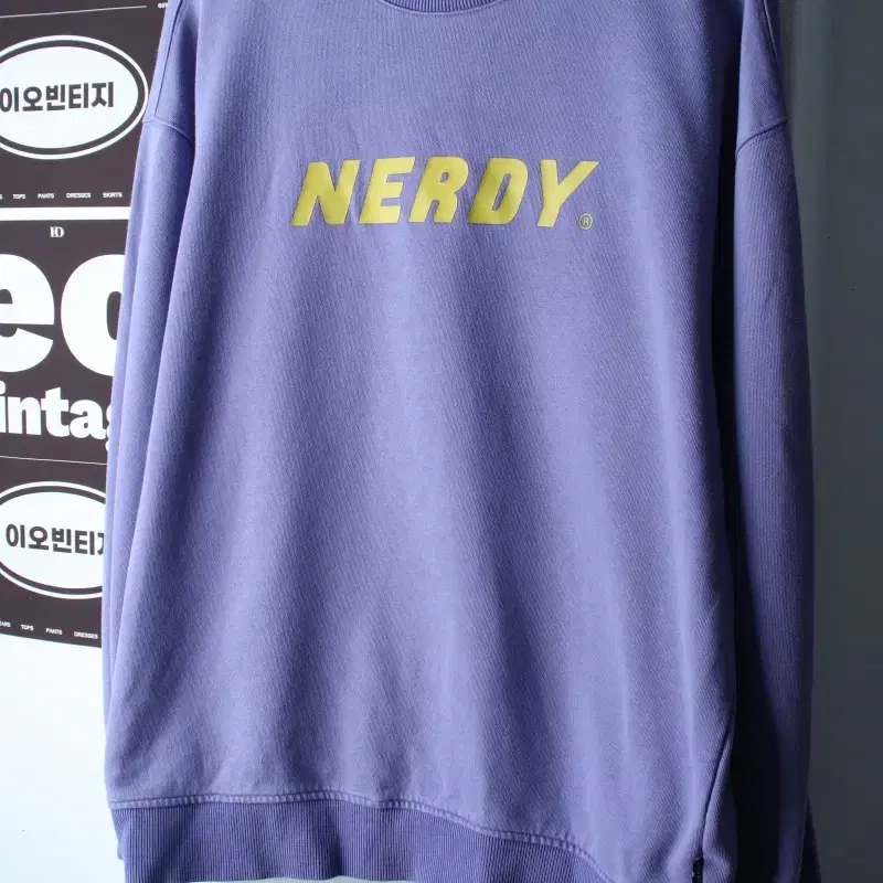 (L-2XL) 널디 맨투맨 티셔츠 빅로고 퍼플 라벤더 올드스쿨-H38267