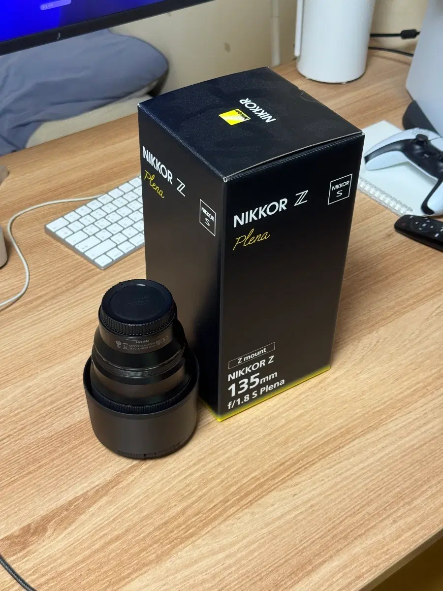 니콘 NIKKOR Z 135mm f/1.8 S Plena 렌즈