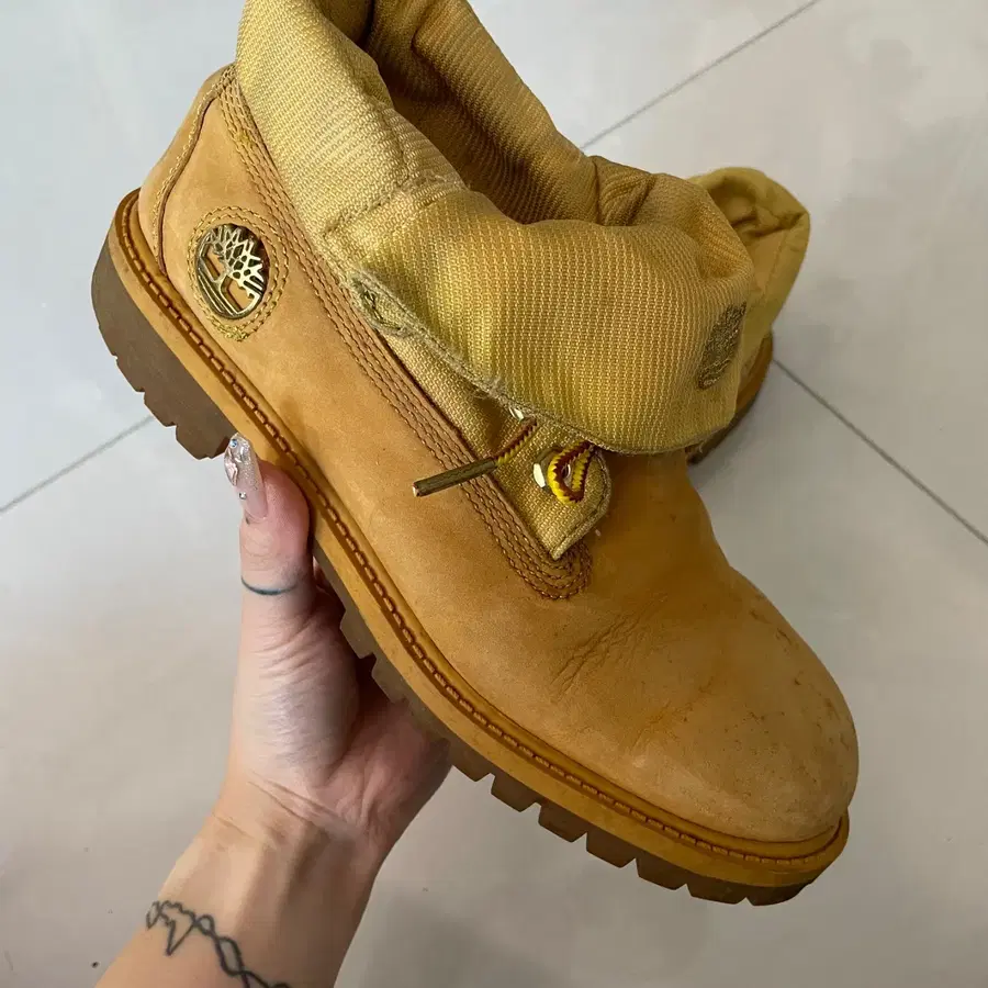 Timberland 팀버랜드 roll top boots