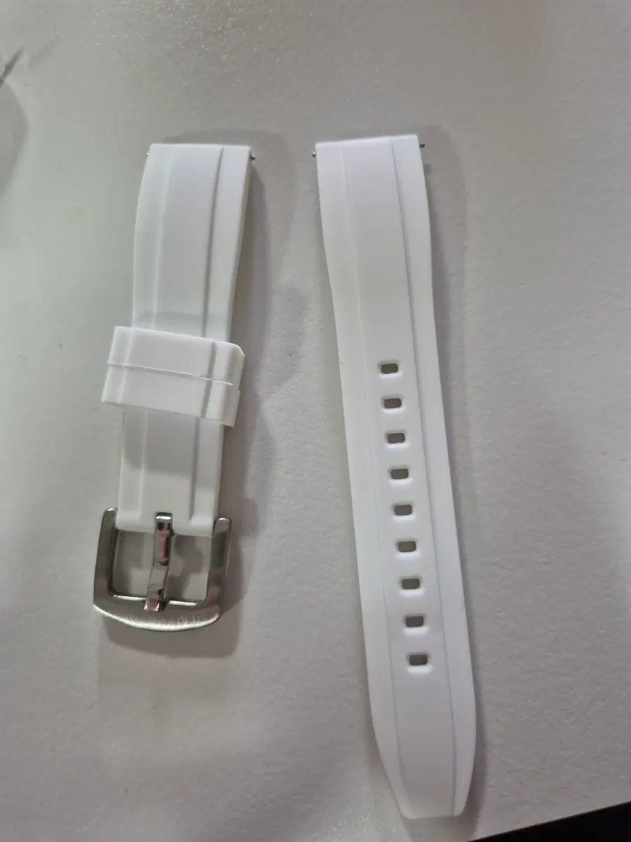 20mm 화이트 러버 스트랩 시계줄
