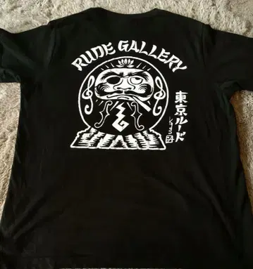 새상품급 RUDE GALLERY 루드 갤러리 달마 패턴 T셔츠 도쿄 루드