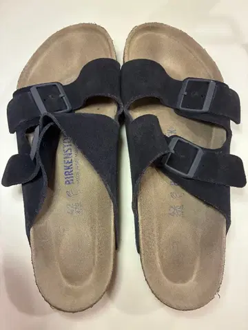 BIRKENSTOCK 샌들 네이비 스웨이드 42