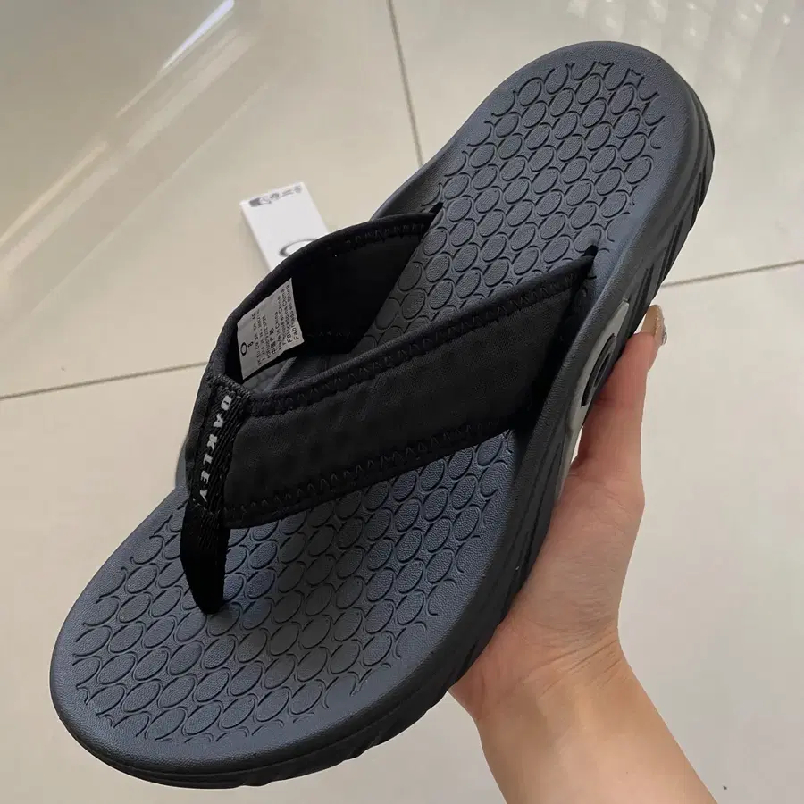 Oakley 오클리 ventura flip flop FOF100679