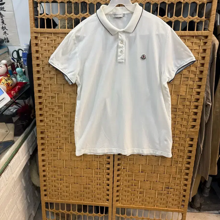 105 정품 몽클레어 반팔 팝니다