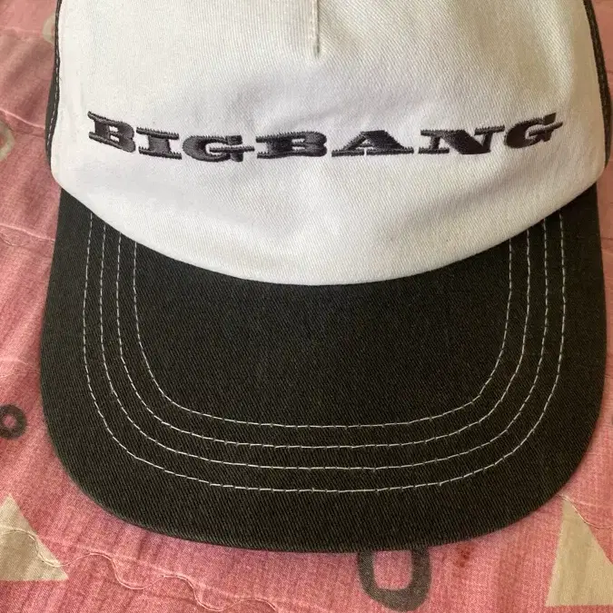 빅뱅 BIGBANG 20주년 기념 모자 굿즈