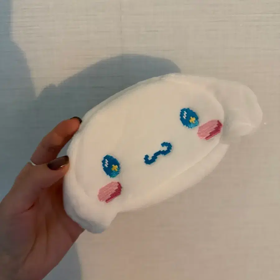 올리브영 아누아 시나모롤 파우치