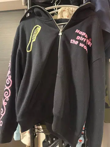 ASHLEY WILLIAMS KITTEN BUTTERFLY HOODIE
