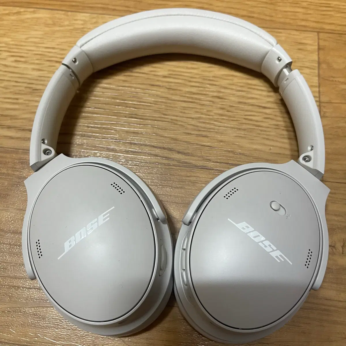 보스 bose QC헤드폰 화이트스모크