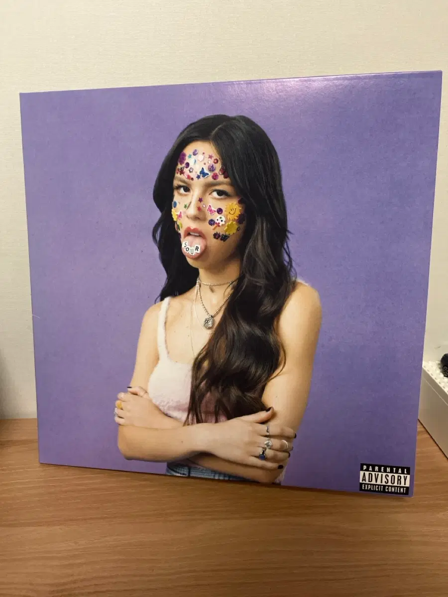 올리비아 로드리고 sour lp 바이닐