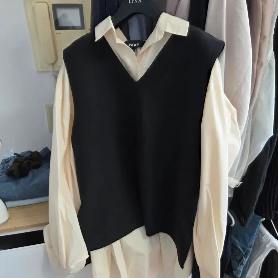 dkny 셔츠와 베스트 조끼