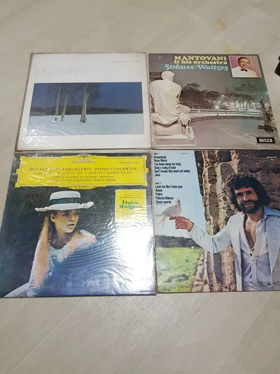 LP 레코드 4장 세트 (December, Mantovani, Mozart, Elvira Madigan)