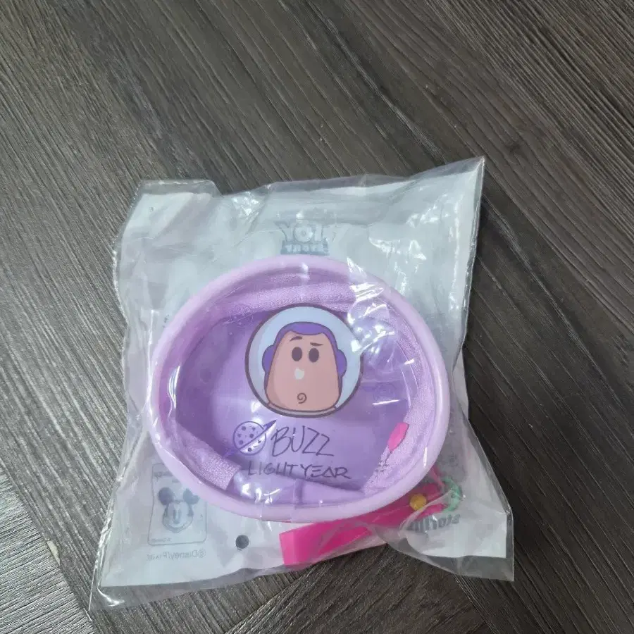 세타필 토이스토리 콜라보 버즈 파우치 팝니다