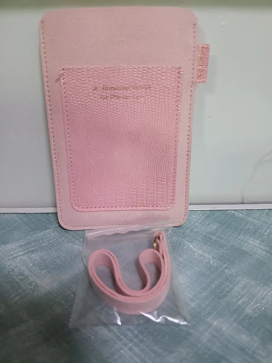 안테나샵 아이폰 케이스 폰 슬리브.카드지갑 겸용 핑크색
