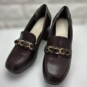 by 키다리 아저씨 통굽 비트 로퍼 펌프스 다크 브라운 23.5cm