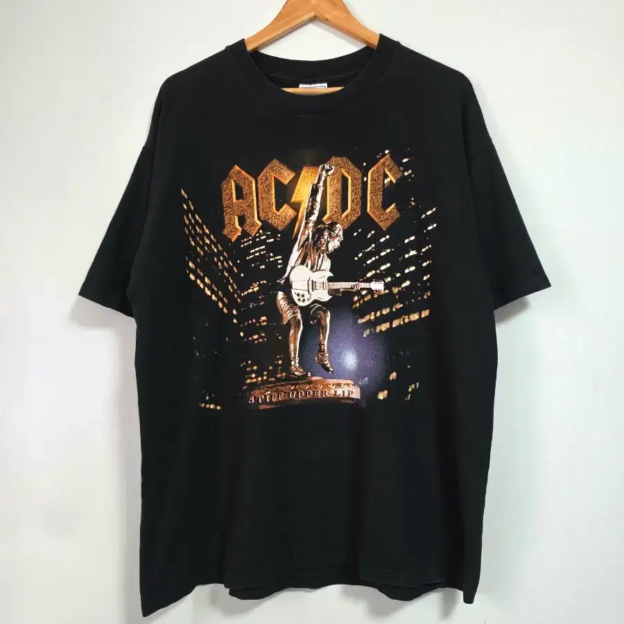 AC/DC 00s 빈티지 투어 티셔츠