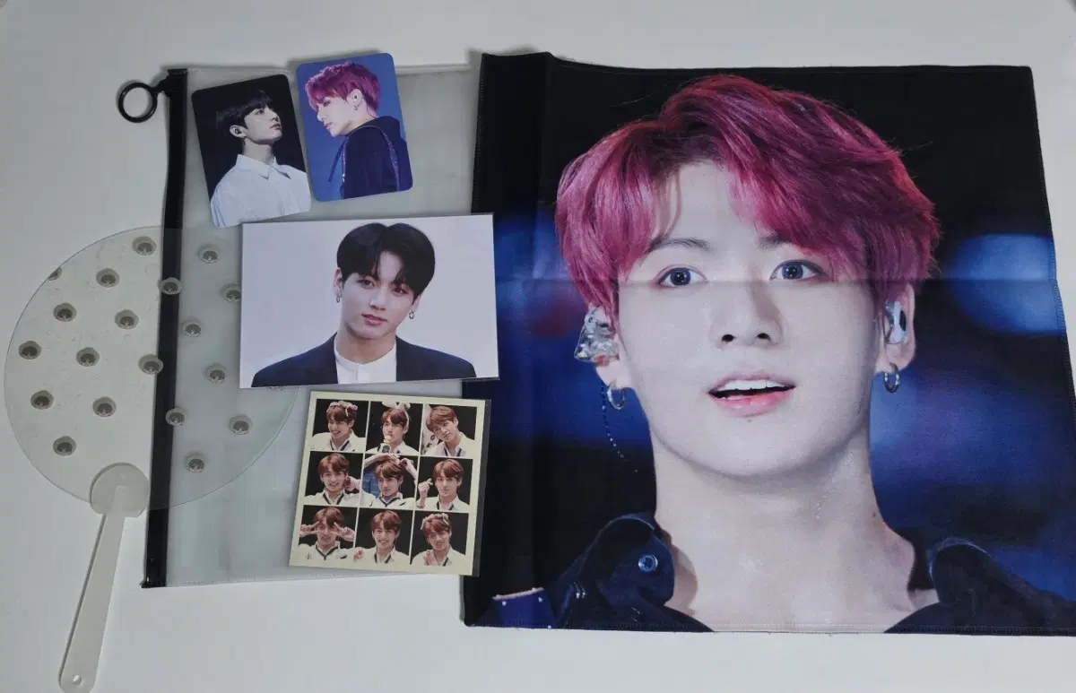 수수료 포함 가격)방탄 정국 포카 엽서 부채 반사슬로건 bts jk JK pc slogan
