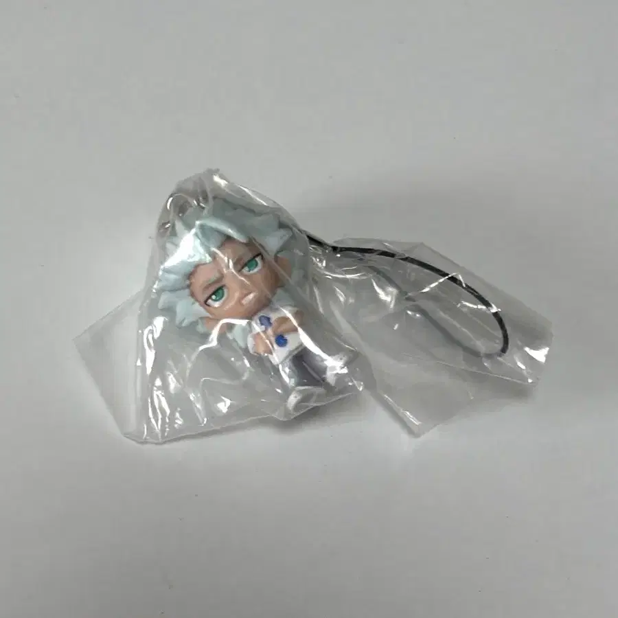 블리치 스윙 가챠 스트랩 키링 고전 히츠가야 토시로 교복
