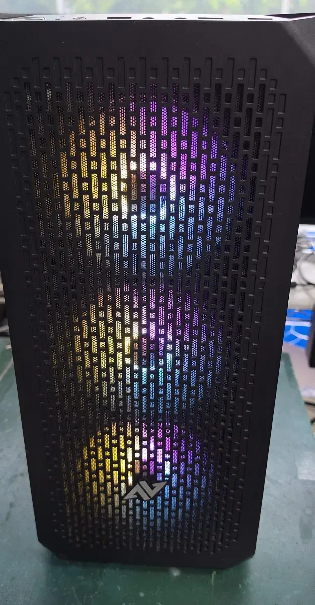 컴퓨터 i3 14100f.16g.128g.rtx2060