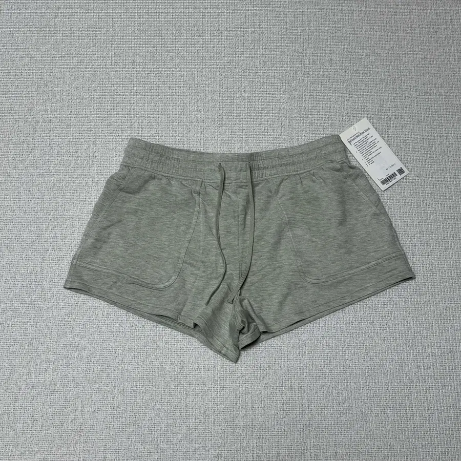 룰루레몬 비캄 미드라이즈 쇼츠 3