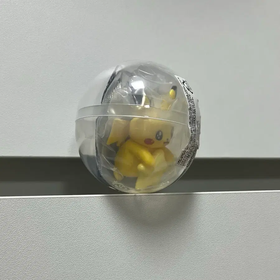 포켓몬스터 (피카츄) 가챠 피규어 팝업 굿즈