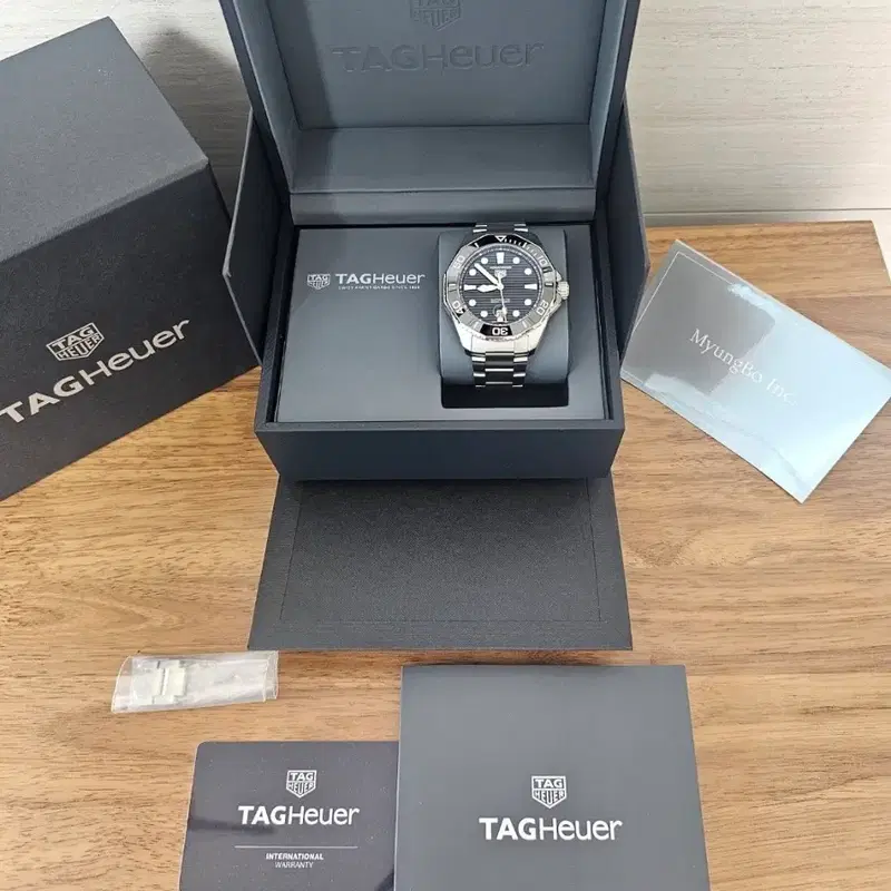 태그호이어 아쿠아레이서 신형 wbp201a 43mm 오토 시계 검판