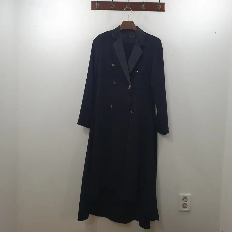 L SARAMONE 여성 블랙 새틴 라펠 블레이저 롱 원피스