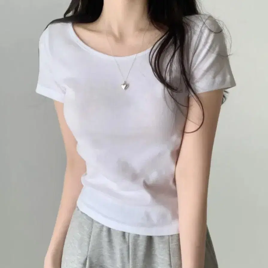 반팔 티셔츠