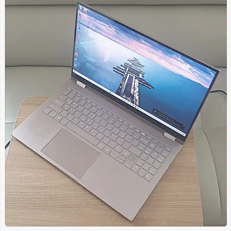배터리 우수한 삼성 갤럭시북 Flex2 NT950QDA-XC58Z 판매합니다.