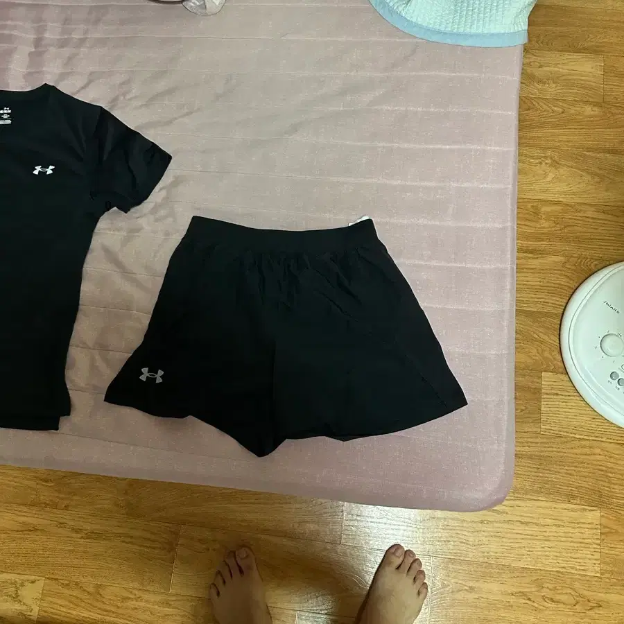 언더아머 러너쇼츠