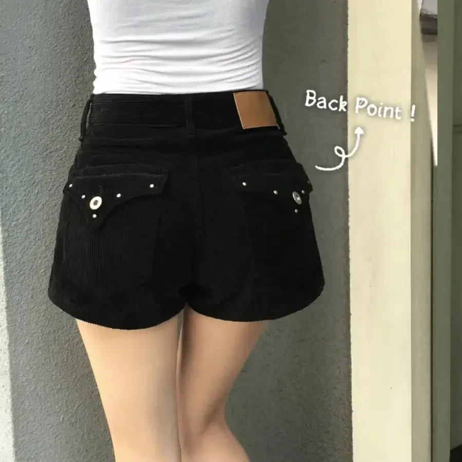 (새상품) 뒷포켓 반바지