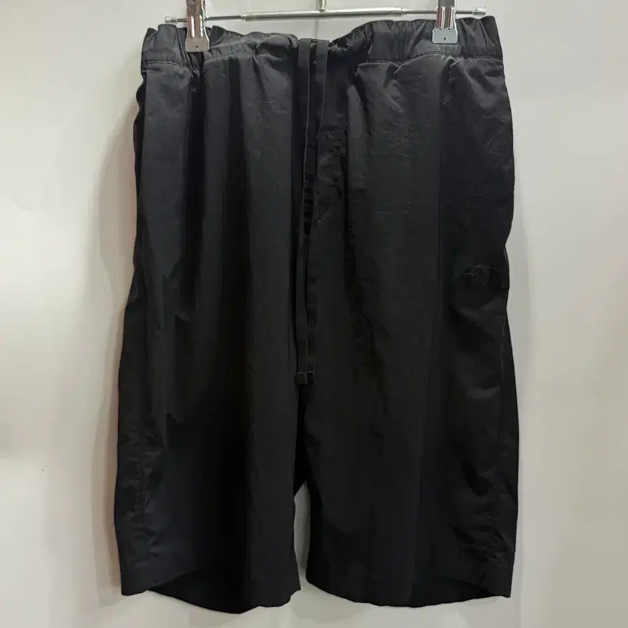[XL] 노스페이스 블랙 아웃도어 숏팬츠 반바지 트레이닝 2.0
