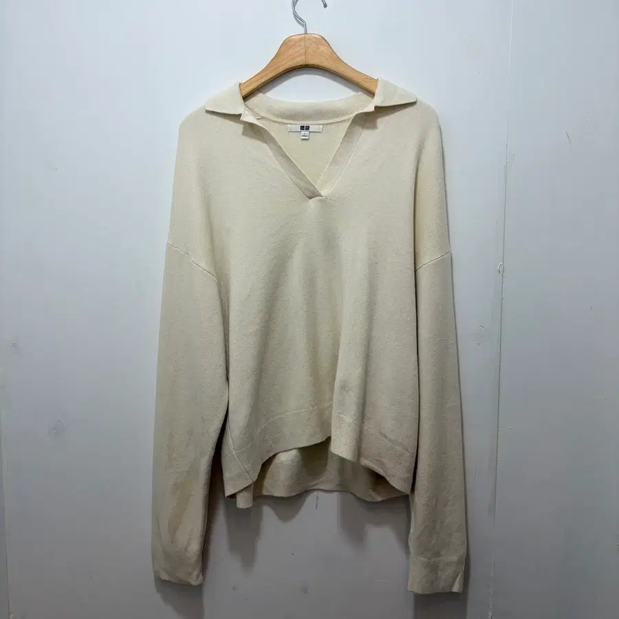Uniqlo 유니클로 오픈카라 면 니트 아이보리(여성L)