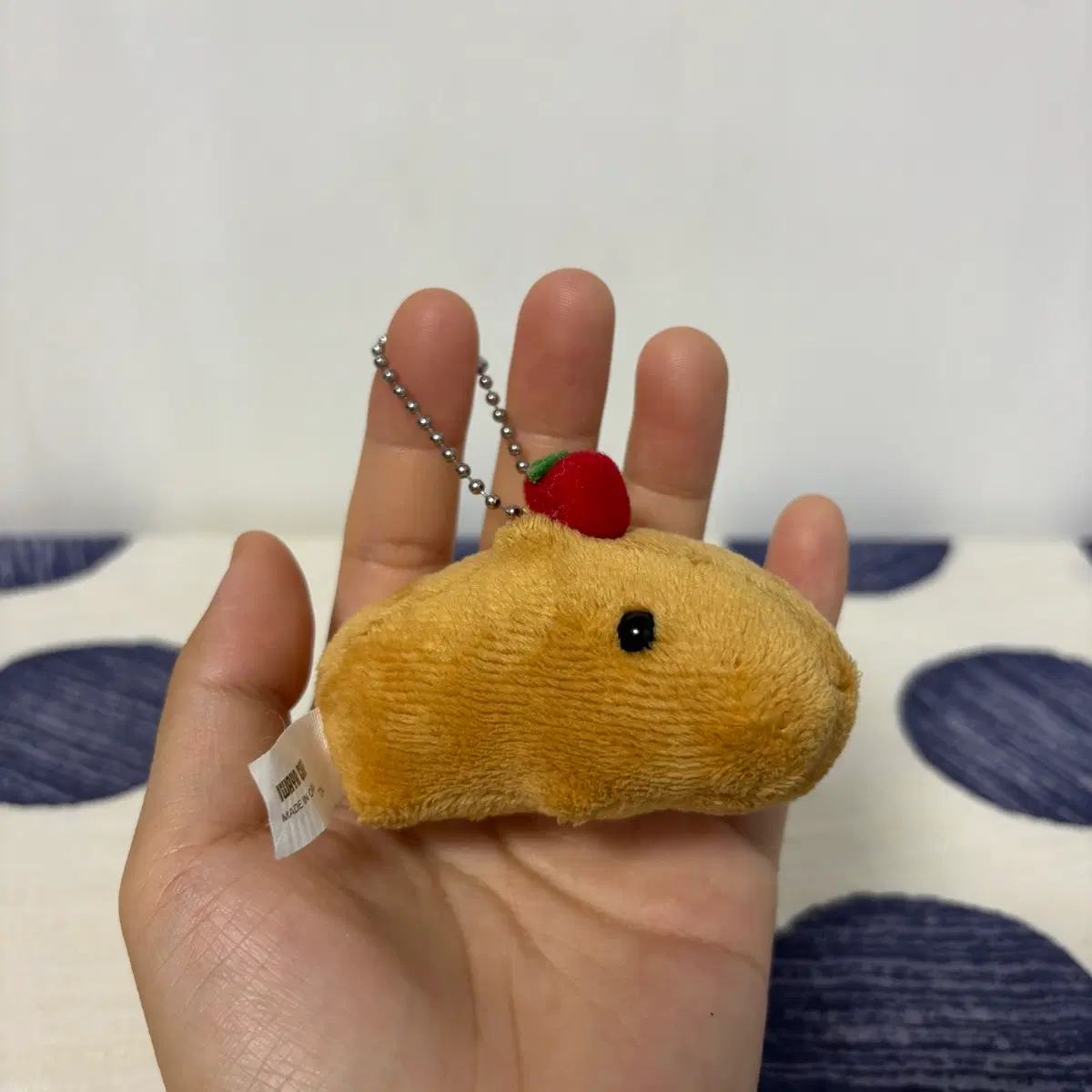 사과 카피바라 덜덜이 인형