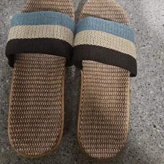 라탄슬리퍼