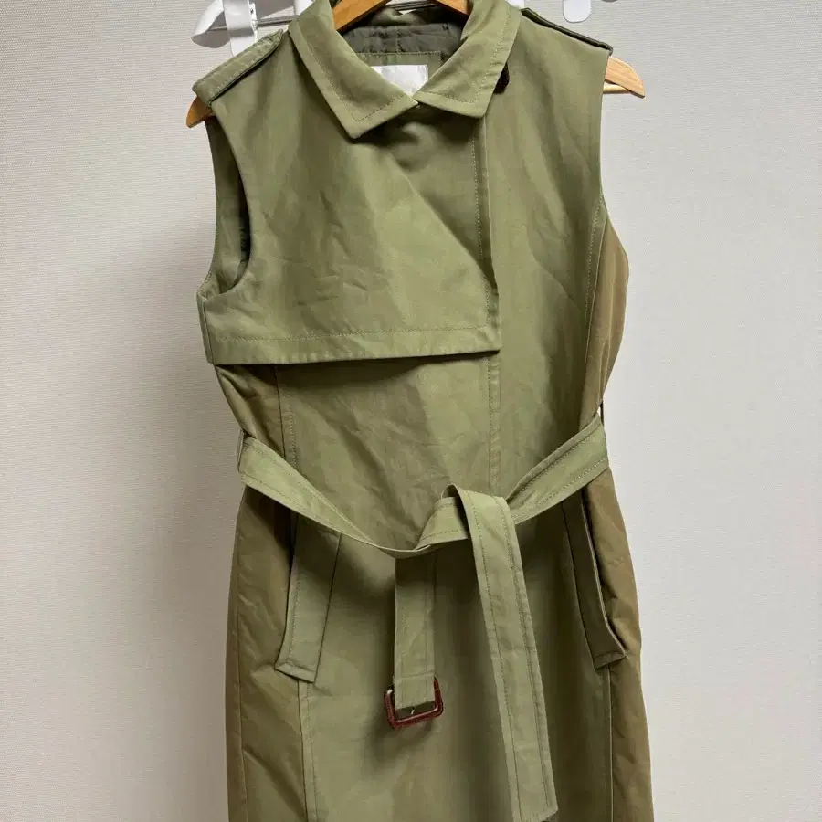 beanpole 빈폴 여성 민소매 코트 90사이즈