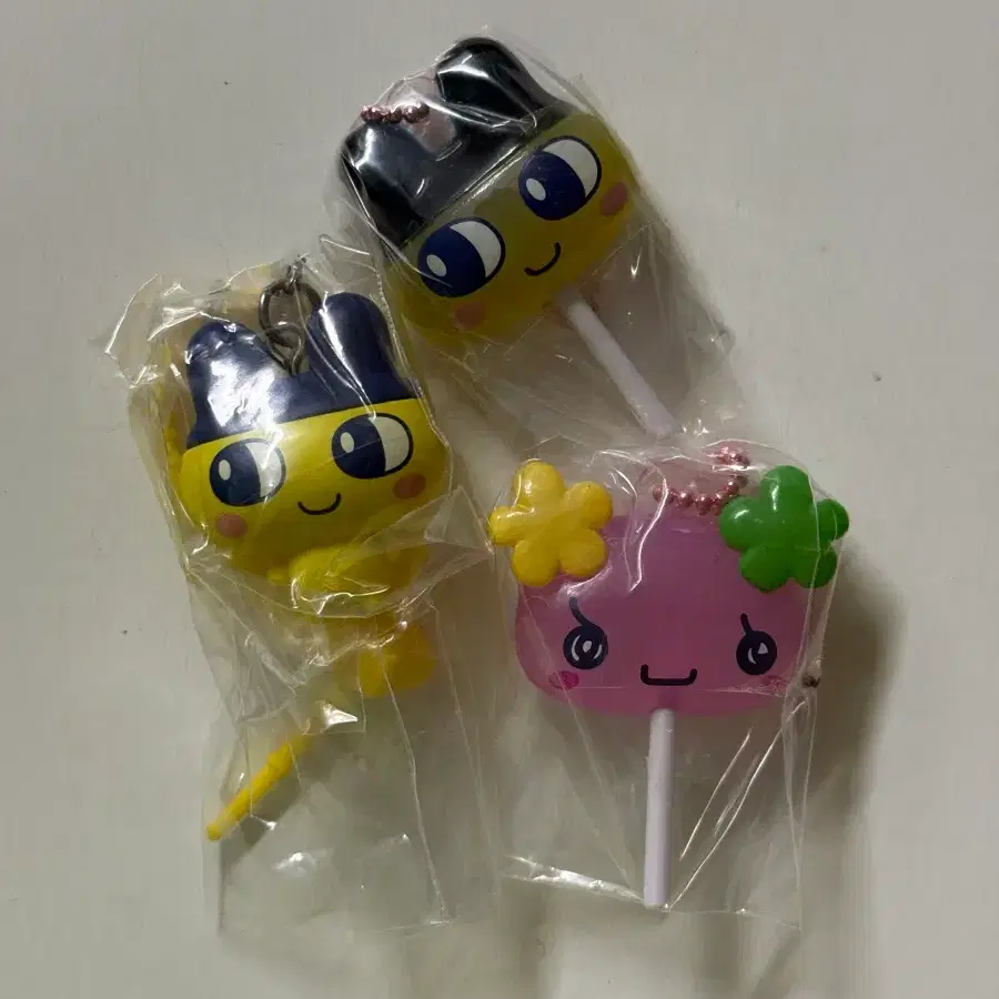 다마고치 컬러풀 멀티참 가챠 마메치 캔디키링 마메치 플라워치