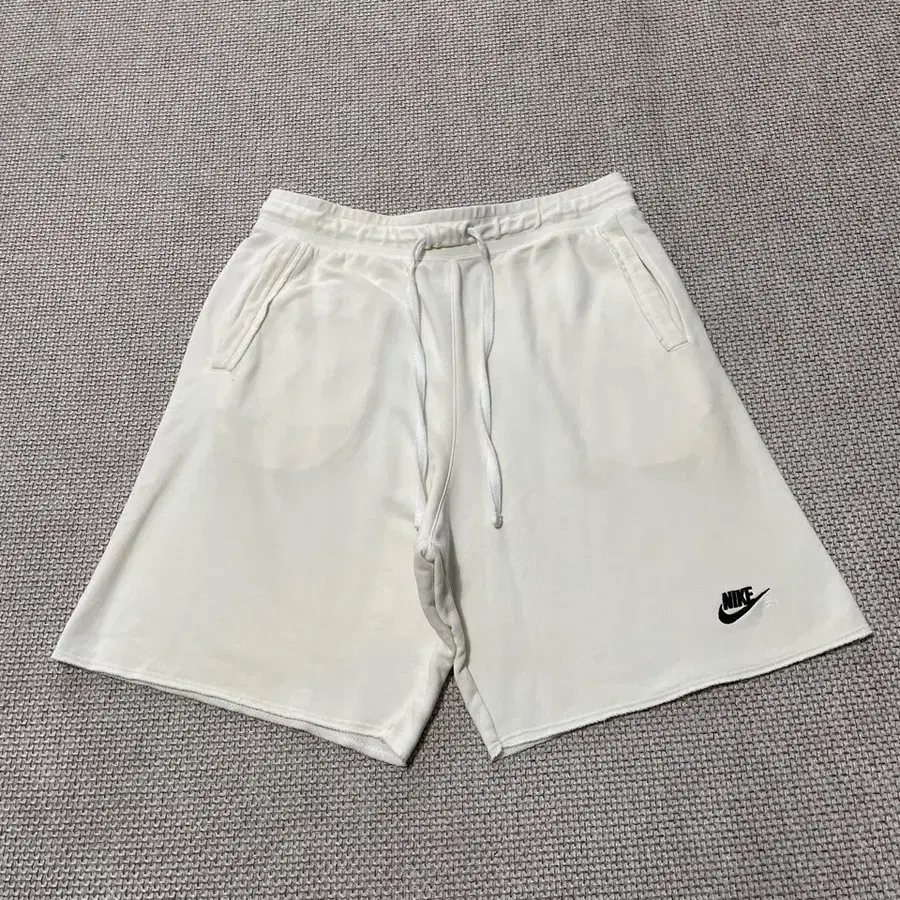 XL 나이키 반바지 A0830