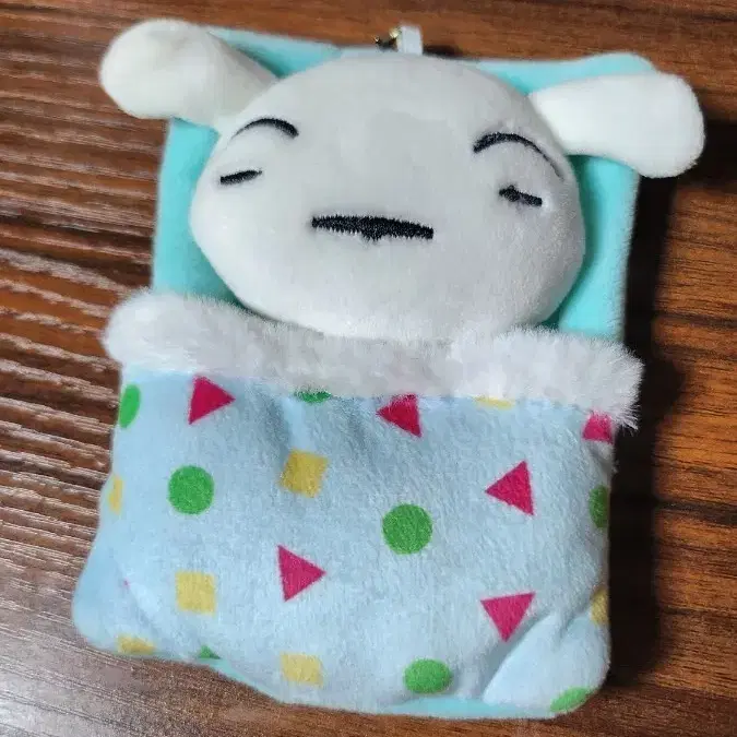 짱구 힌둥이 키링 팝니다.